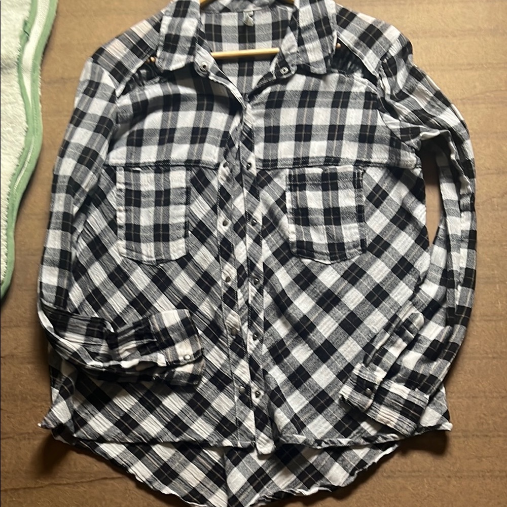 Free people, Black and White Plaid Button-Up Shirt